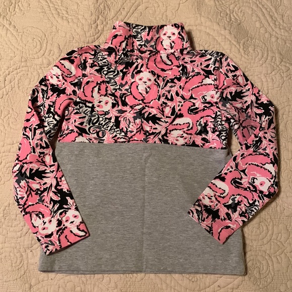 EUC Lilly Pulitzer girls quarter zip - Picture 3 of 3